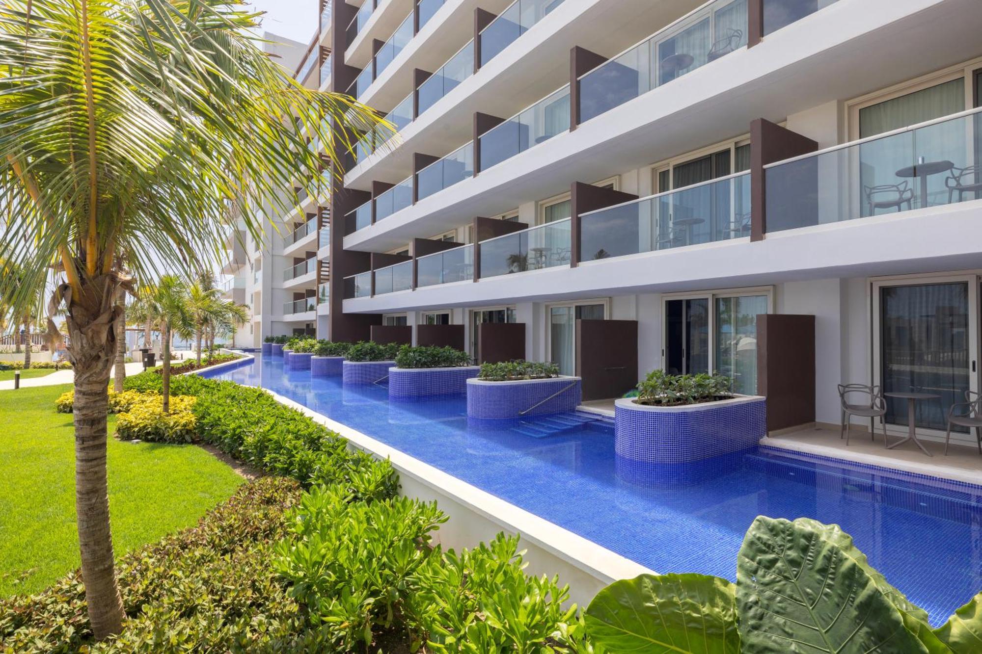 Royalton Splash Riviera Cancun, An Autograph Collection All-Inclusive Resort Пуерто-Морелос Екстер'єр фото